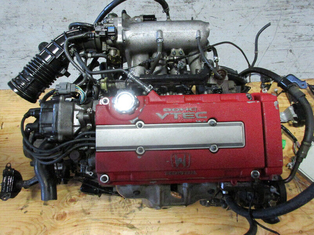 HONDA CIVIC EK9 1.6L B16B ENGINE 5SPEED LSD TRANSMISSION JDM in Engine & Engine Parts in City of Montréal