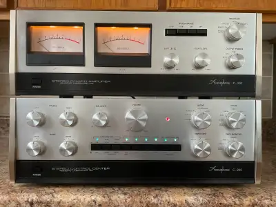 Trio Accuphase: amplificateur P-300, préampli C-200, tuner t-101, View more