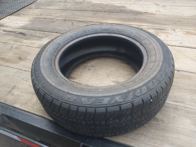 One Tire 195/65R15 Good For A Spare in Tires & Rims in St. Catharines - Image 4