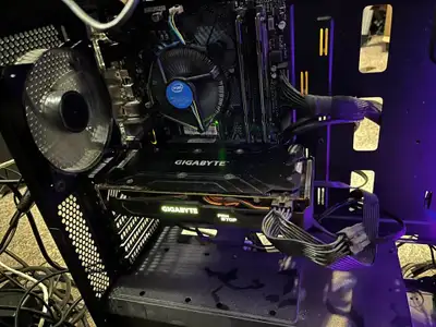 pc  Custom i5-9400f, View more