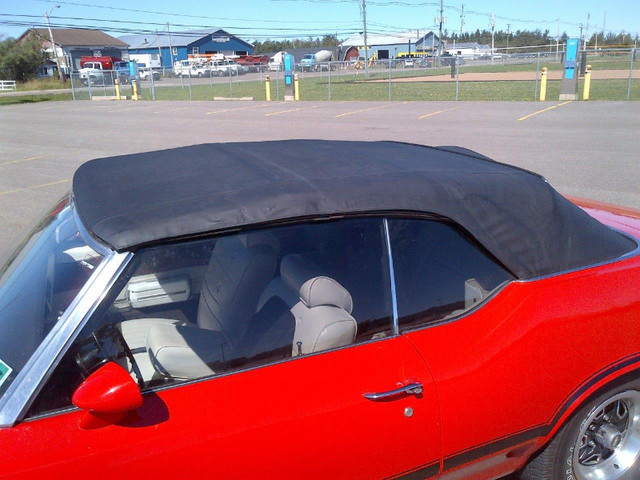 1970 Oldsmobile Cutlass Supreme Convertable in Classic Cars in New Glasgow - Image 4