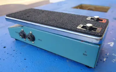 Spektr Spektr-2 80's Vintage Soviet USSR Fuzz Wah guitar pedal, View more