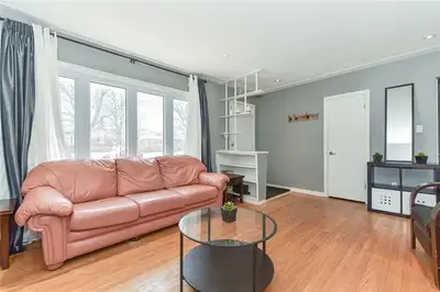 **MUST SEE** Large, Clean Bedroom FOR RENT All-inclusive & Furnished In Waterloo, Walking distance t...