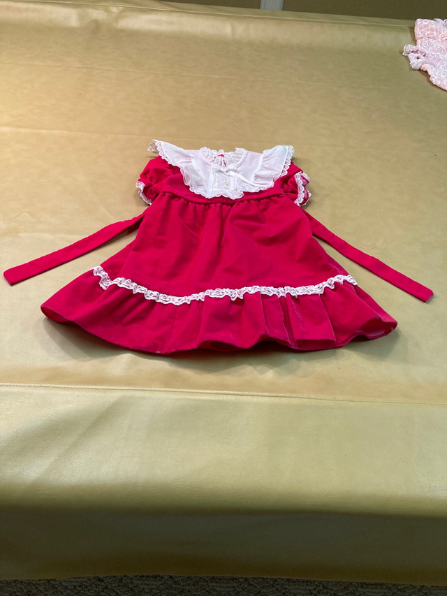 Dresses -size 3 in Clothing - 3T in Strathcona County - Image 4