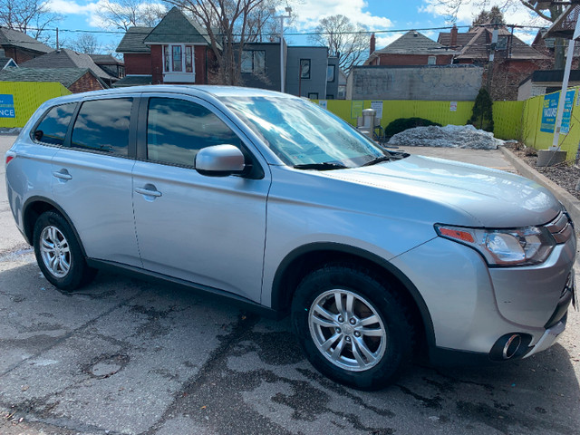 2015 Mitsubishi Outlander for Sale in Cars & Trucks in City of Toronto - Image 3