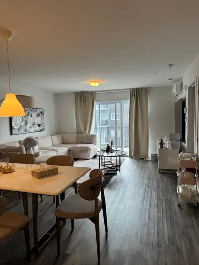 Chateauguay, 3.5/ 2 stat. intérieurs/ 1525$/m