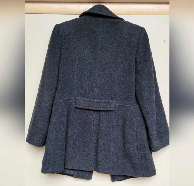Ladies Pea Coat, Size Small in Women's - Tops & Outerwear in Mississauga / Peel Region - Image 2