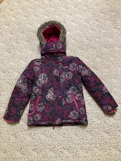 Girls  Oshkosh Winter Coat size 7, View more