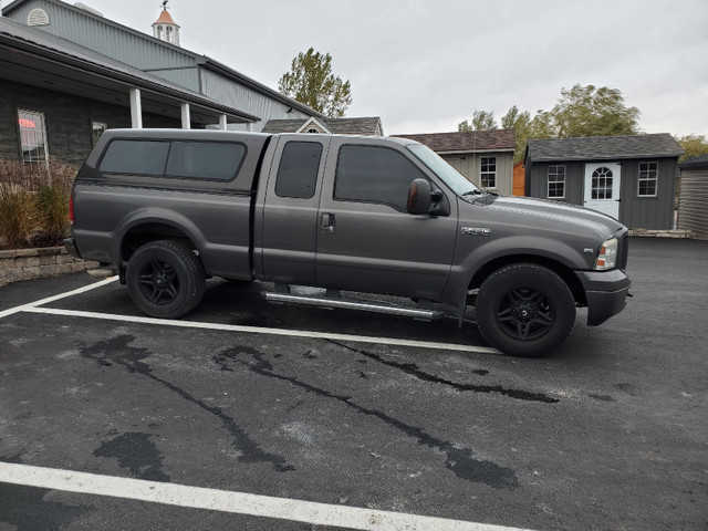 2005 Ford F-250 in Cars & Trucks in Oakville / Halton Region