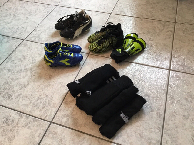 Souliers de soccer pour enfants dans Soccer  à Ville de Montréal
