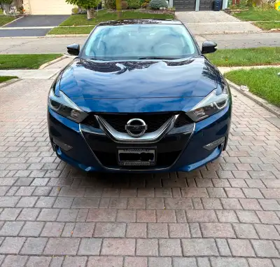 Nissan Maxima SL 2016 The ORIGINAL 4 Door Sports Sedan. A 3.6L V6 engine paired a CVT that mimics a...