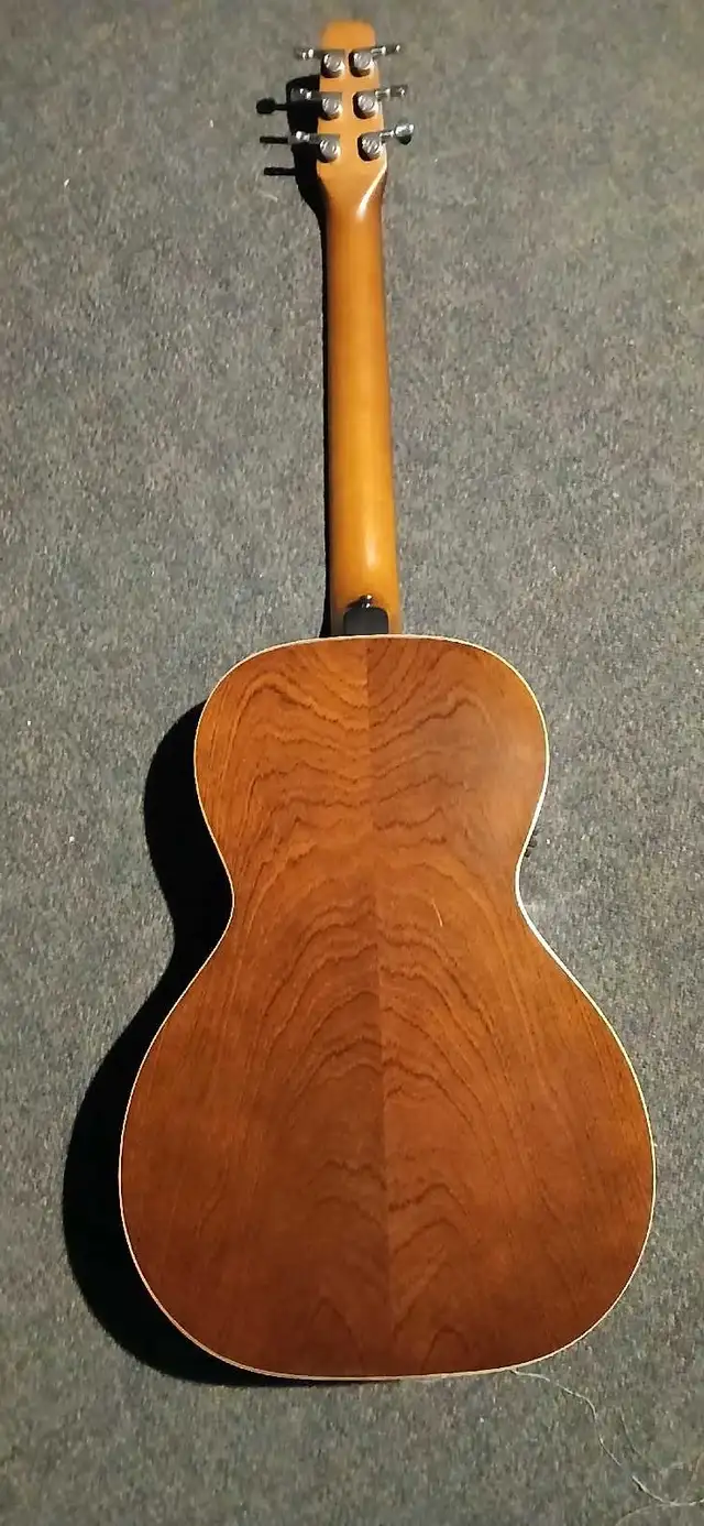Seagull Coastline Grand Parlour  acoustic (Project, needs work) in Guitars in City of Montréal - Image 3