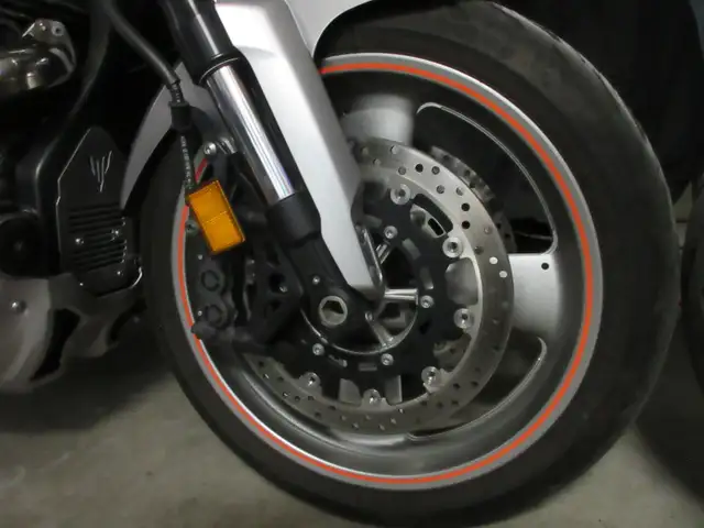 Yamaha MT-01 in Sport Bikes in Calgary - Image 11