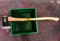 2.5LB AXE Hardwood handle camping wood splitting
