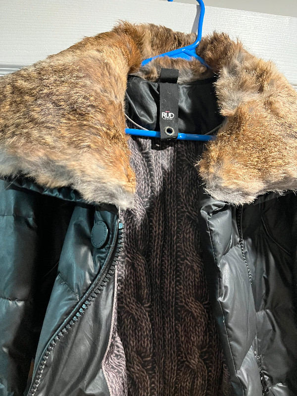 Women’s Rudsak winter coat dans Femmes - Hauts et vêtements d'extérieur  à Ville de Montréal - Image 2