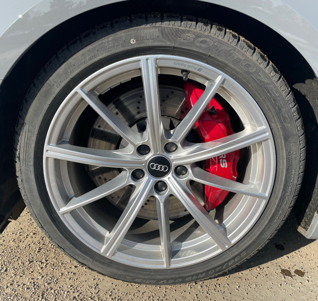 235/40/19 96V Pirelli Performance Winter Tires on OEM Audi Rims in Tires & Rims in Edmonton