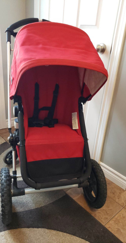 Bugaboo frog stroller with accessories in good condition in Strollers, Carriers & Car Seats in Sudbury - Image 4