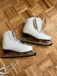 Patin à glace taille 39