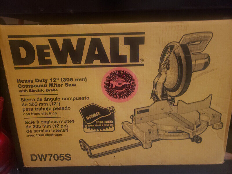 Dewalt Miter Saw/Scie à onglet 12" Outils électriques Ville de