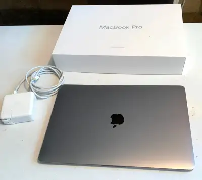 Laptop MacBook PRO Retina 13.3’’ Fin 2018 intel Core i5 quatre Coeurs 8 GB de Rame, 256 GB SSD, Touc...