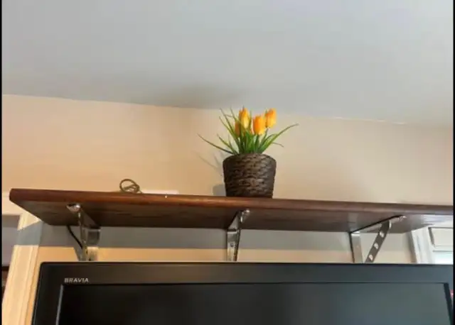Solid Wood Wall Shelf (27 × 107 cm) in Other in Ottawa - Image 5