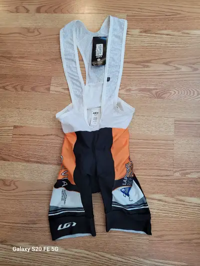 Louis Garneau,NEW with tag cycling suit/maillot lycra cycliste , View more