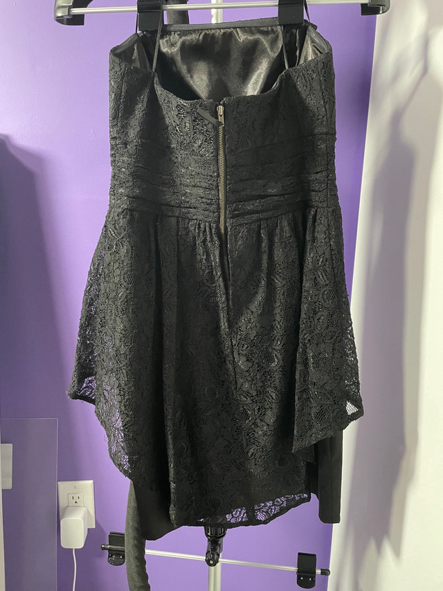 Women’s Guess dress in Women's - Dresses & Skirts in Barrie - Image 2