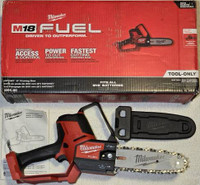 Milwaukee M18 FUEL 8 in Cordless Electric Chainsaw Hatchet
