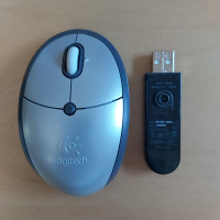 Logitech Cordless Mini Optical Mouse