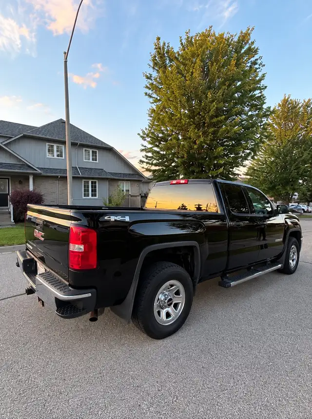 2014. GMC. Seria. 1500. 4x4. 