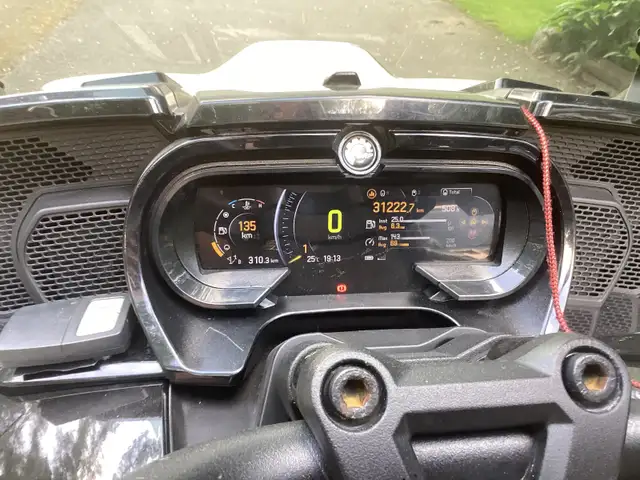 2021 Can am spyder F3 T in Sport Touring in Muskoka - Image 3