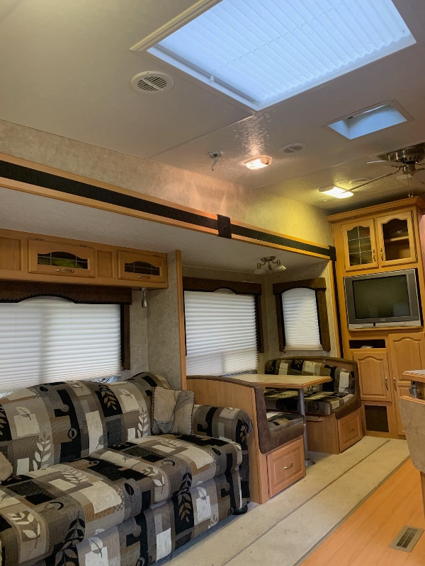 2006 Travelaire 5th wheel Travel Trailers & Campers Grande Prairie