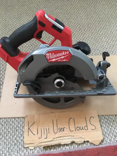 Milwaukee M18 FUEL 7-1/4” circular saw☘️( TOOL ONLY)☘️, View more
