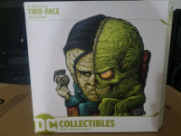 DC Artists Alley Two-Face collectibles comic statue