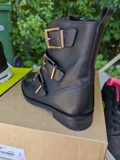 Bottes 4-saisons Le Château, View more