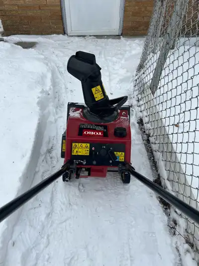 Snow blower gas like new, View more