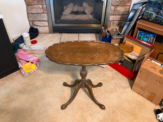 Coffee or End Table in Coffee Tables in Belleville