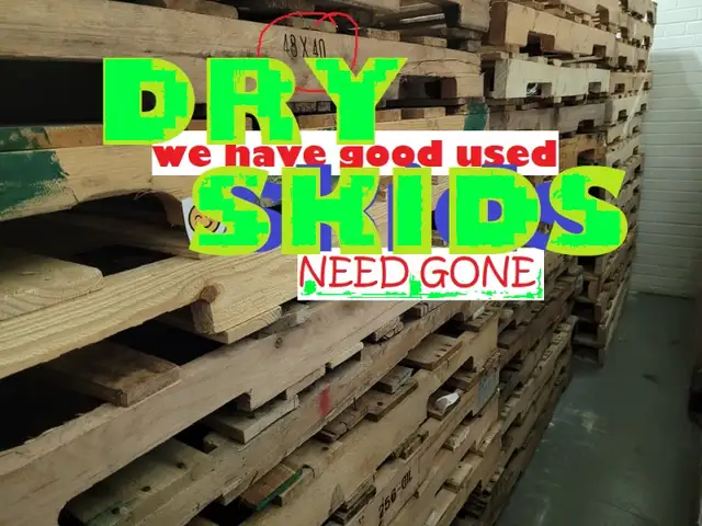 WE HAVE happy and warm and dry SKIDS IN STOCK 48x40 wood PLASTIC in Other in Mississauga / Peel Region - Image 9