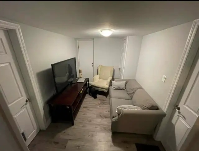 ⭐ Sept 16–30 FREE | Spacious Private Basement Room | Utilities in Room Rentals & Roommates in Kitchener / Waterloo - Image 15