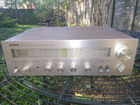 Vintage 70s Yamaha Stereo Receiver CR-200
