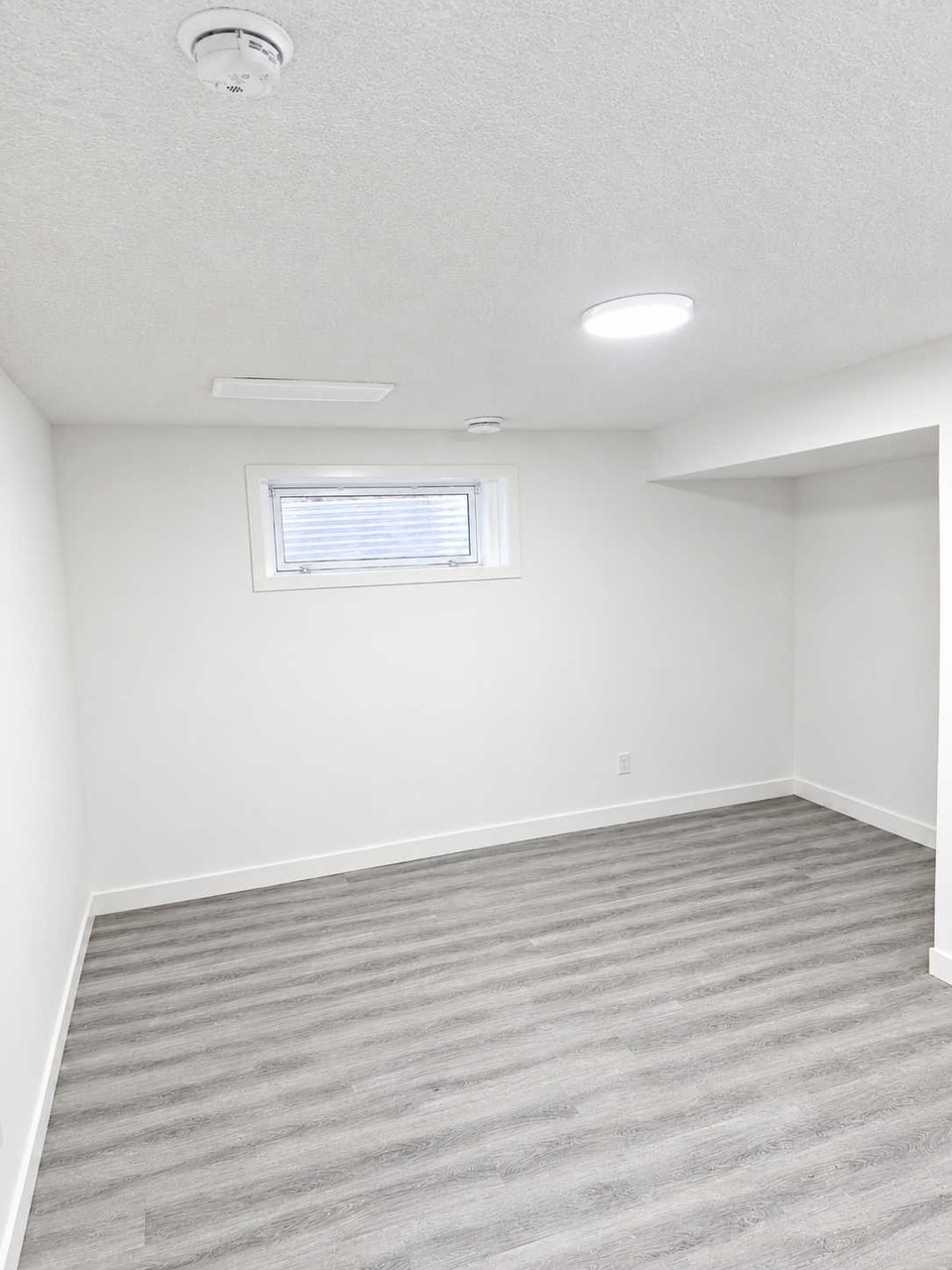 Beautiful legal Basement for Rent 4