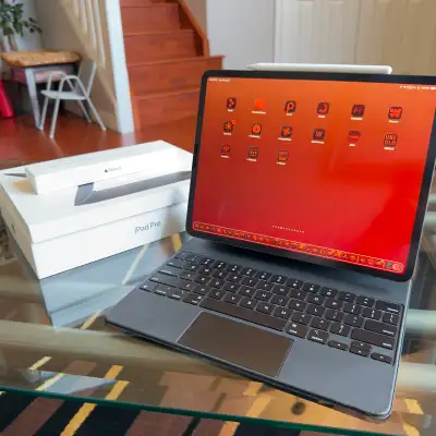Apple iPad Pro 12.9" 512 GB WiFi+Cell + Magic Keyboard + Pencil, View more