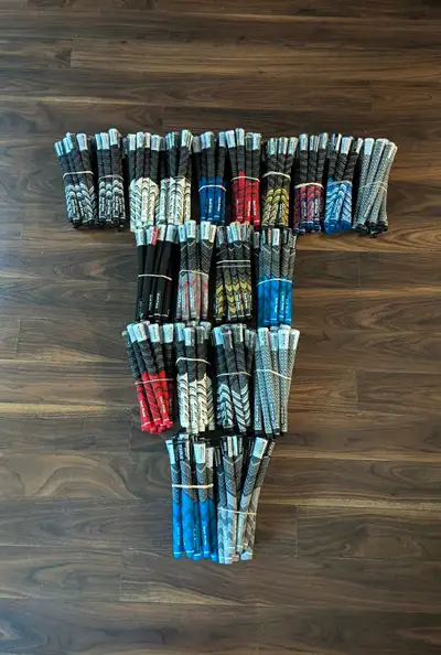 NEW Golf Pride Grips, Sets of 13, Voir plus