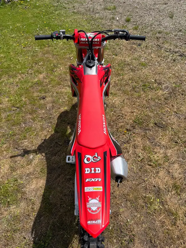2023 crf 450 in Dirt Bikes & Motocross in Leamington - Image 5