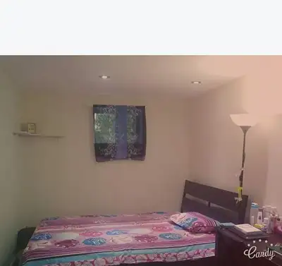 Furnished room for 2 girls to share near Lawrence-Morningside