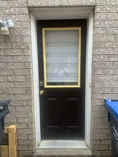 Legal clean basement for rent, close to shopping mall and bus stop with two parking spaces