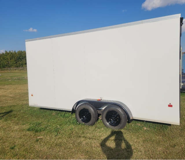 2016 16' vnose enclosed utility trailer Cargo & Utility Trailers