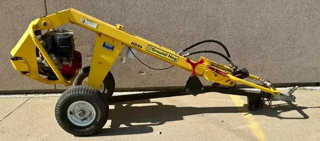 Groundhog HD99-H 6 - Hydraulic EarthDrill in Outdoor Tools & Storage in Windsor Region - Image 2