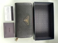  New!! - Prada wallet black
