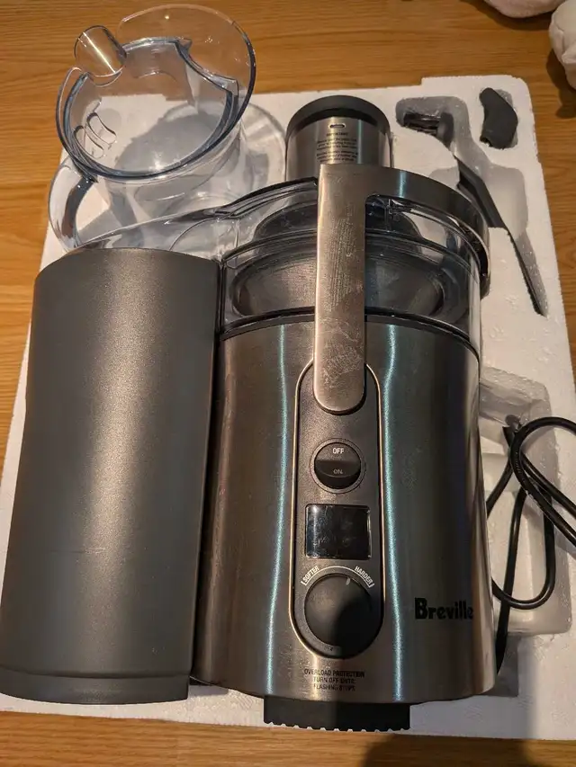 Breville Juicer Fountain Multi-Speed in Processors, Blenders & Juicers in Mississauga / Peel Region - Image 3